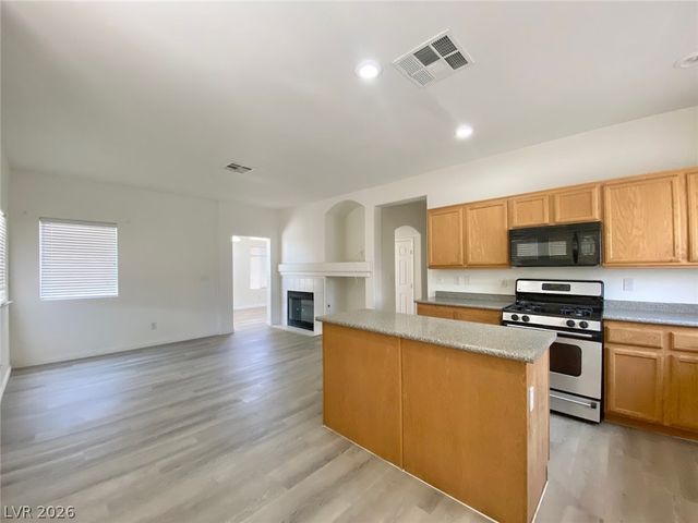 4033 Spring Line Street, North Las Vegas, NV 89032