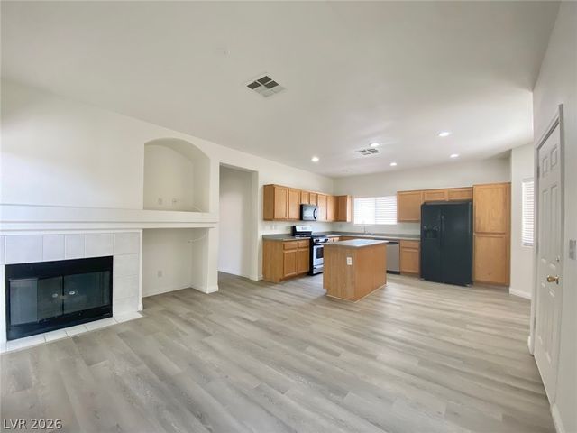 4033 Spring Line Street, North Las Vegas, NV 89032