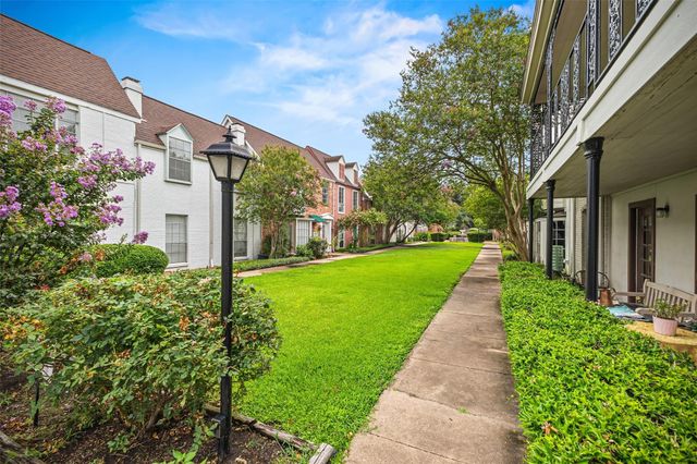 2501 Marilee Lane 4, Houston, TX 77057