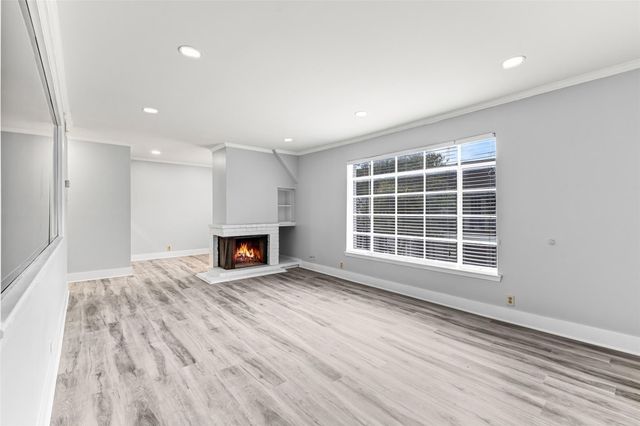 2501 Marilee Lane 4, Houston, TX 77057