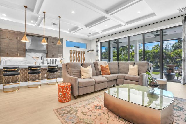 4218 Mendel Lane, Palm Beach Gardens, FL 33418