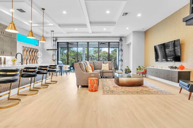 4218 Mendel Lane, Palm Beach Gardens, FL 33418