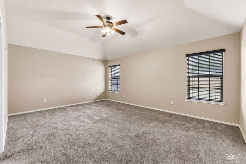 Image 16 of property listing at 3914 Blair Lane, San Angelo, TX 76904