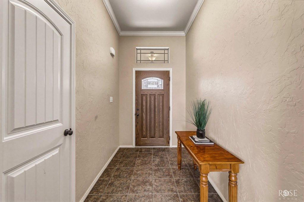 Image 6 of property listing at 3914 Blair Lane, San Angelo, TX 76904