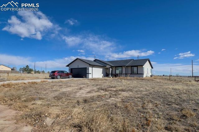 1088 N Thorpe Drive, Pueblo, CO 81007
