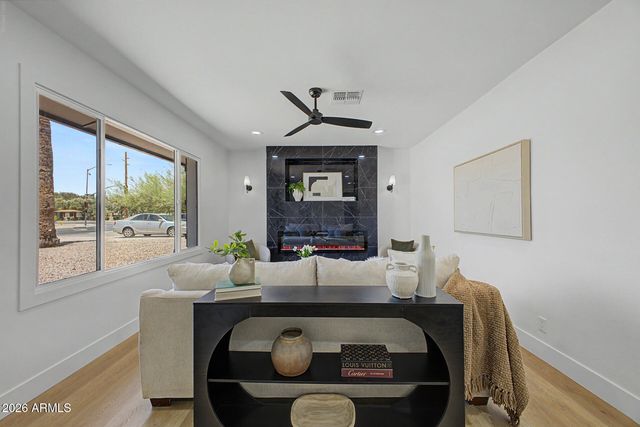 3315 S DORSEY Lane, Tempe, AZ 85282