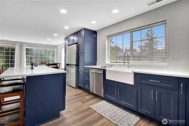 25431 Mountain Drive, Arlington, WA 98223