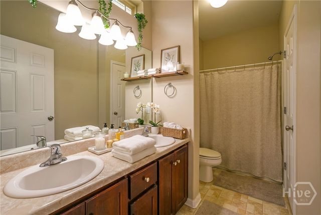 198 Chapel Lake S, Savannah, GA 31419