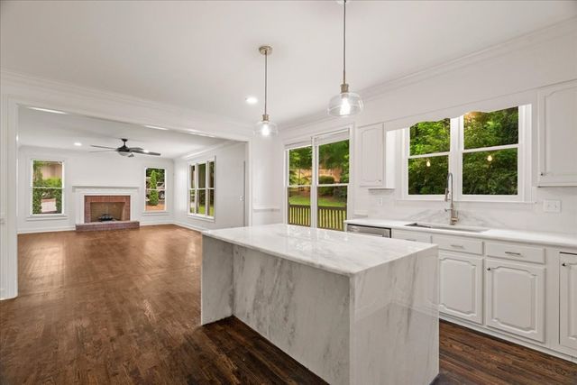 1803 Waterford Place, Dalton, GA 30720