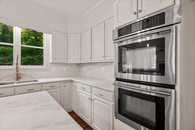 1803 Waterford Place, Dalton, GA 30720