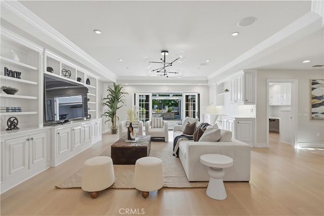 912 Winston, San Marino, CA 91108