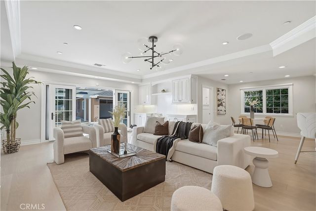 912 Winston, San Marino, CA 91108