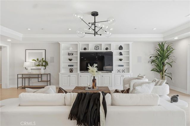 912 Winston, San Marino, CA 91108