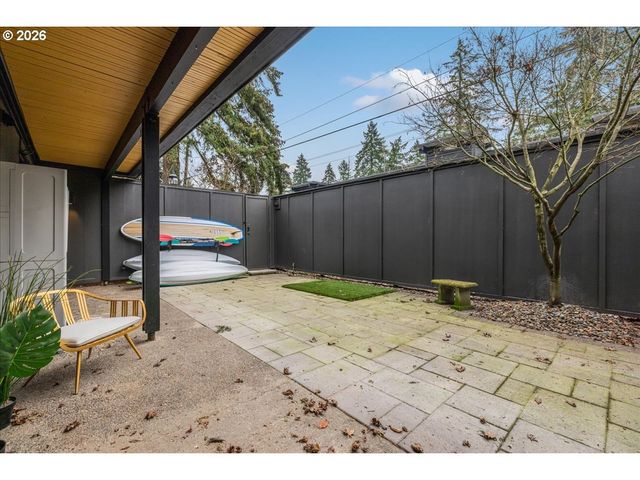668 MCVEY Ave 12, Lake Oswego, OR 97034