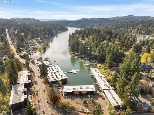 668 MCVEY Ave 12, Lake Oswego, OR 97034