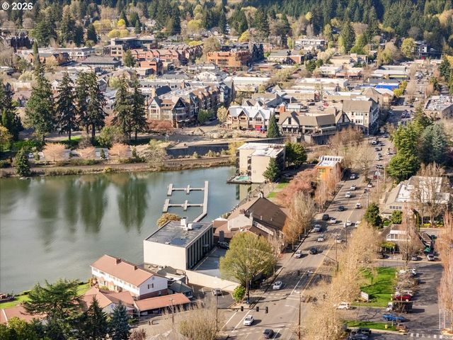 668 MCVEY Ave 12, Lake Oswego, OR 97034