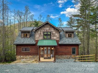 371 Hews Circle, Blowing Rock, NC 28605