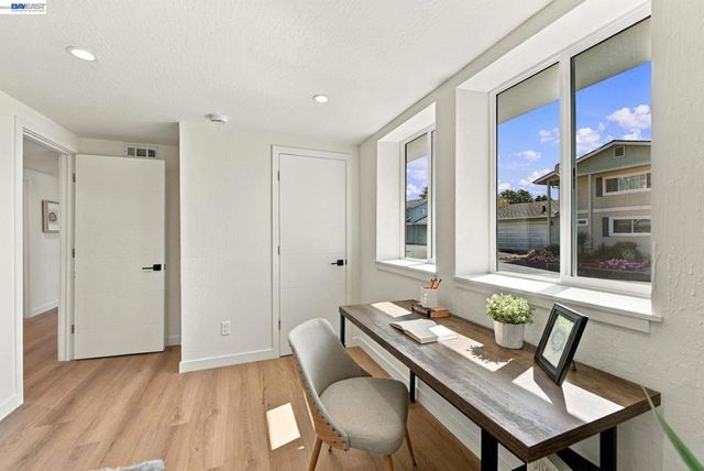 373 Appian Way, Union City, CA 94587