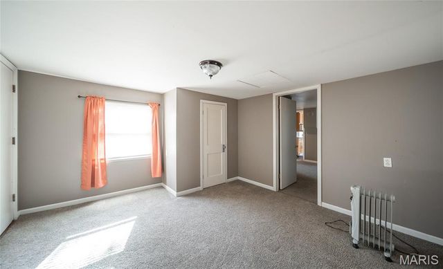 125 College Street, Crocker, MO 65452