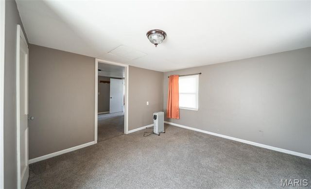 125 College Street, Crocker, MO 65452