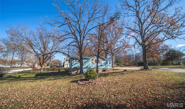 125 College Street, Crocker, MO 65452