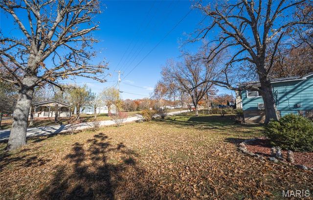 125 College Street, Crocker, MO 65452