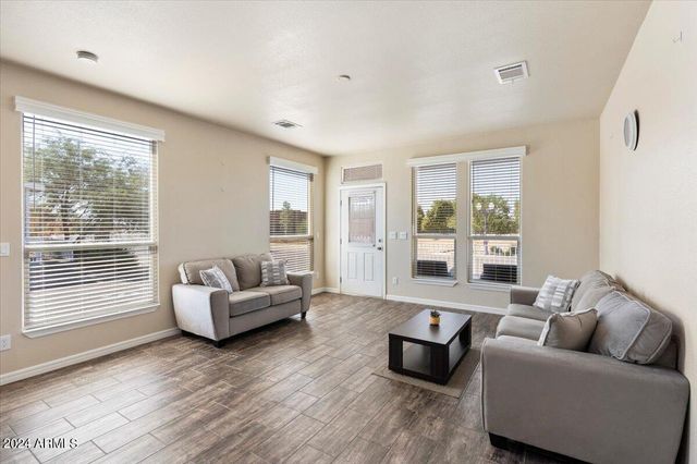 8865 E BASELINE Road 753, Mesa, AZ 85209