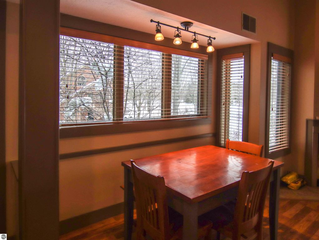 Image 5 of property listing at 12435-Unit 518 Wintergreen Drive # 518, Thompsonville, MI 49683