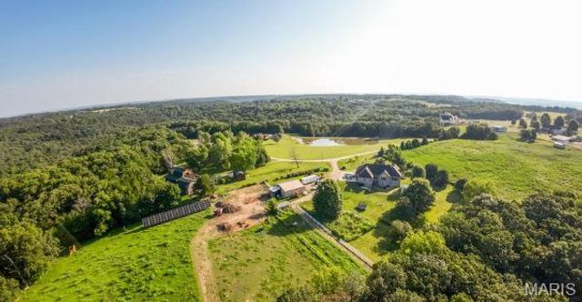 1483 Cedar Ridge Drive, Hermann, MO 65041