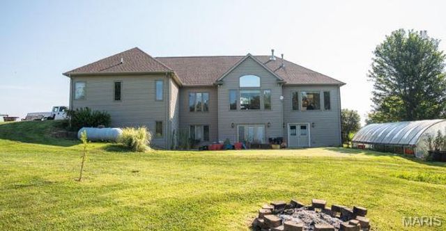 1483 Cedar Ridge Drive, Hermann, MO 65041