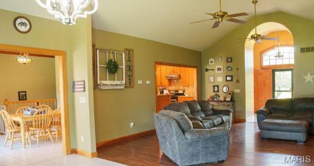 1483 Cedar Ridge Drive, Hermann, MO 65041