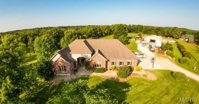 1483 Cedar Ridge Drive, Hermann, MO 65041