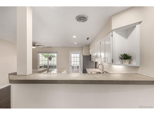 2301 E Fremont Ave W08, Centennial, CO 80122