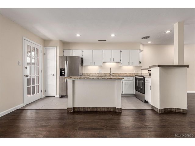 2301 E Fremont Ave W08, Centennial, CO 80122