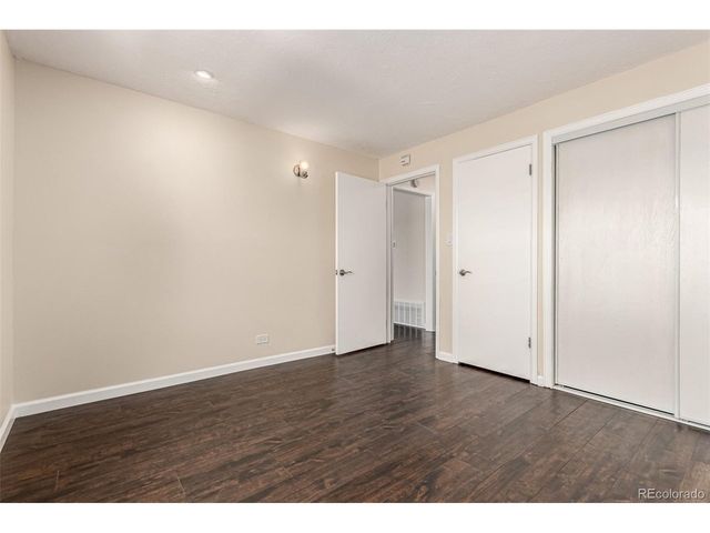 2301 E Fremont Ave W08, Centennial, CO 80122