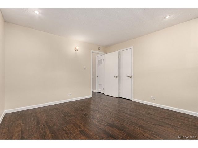 2301 E Fremont Ave W08, Centennial, CO 80122