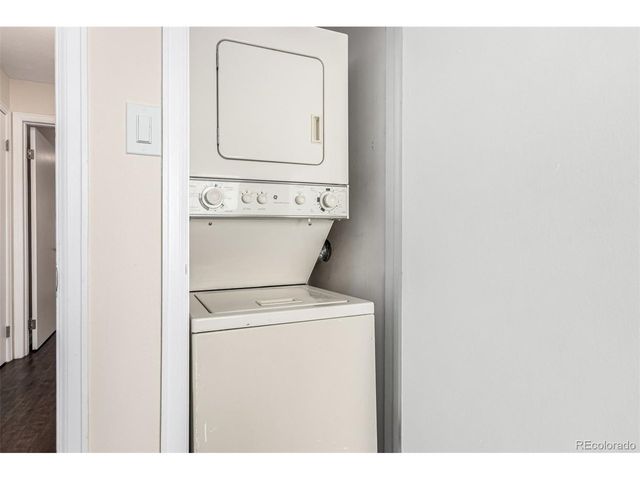 2301 E Fremont Ave W08, Centennial, CO 80122