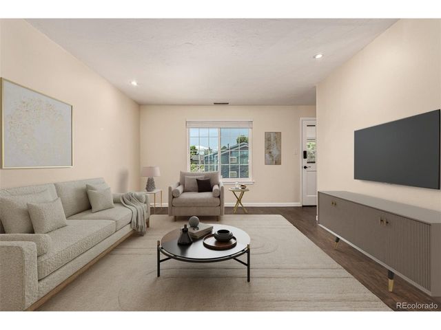 2301 E Fremont Ave W08, Centennial, CO 80122