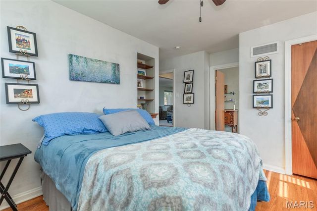 5642 Winona Avenue, St Louis, MO 63109