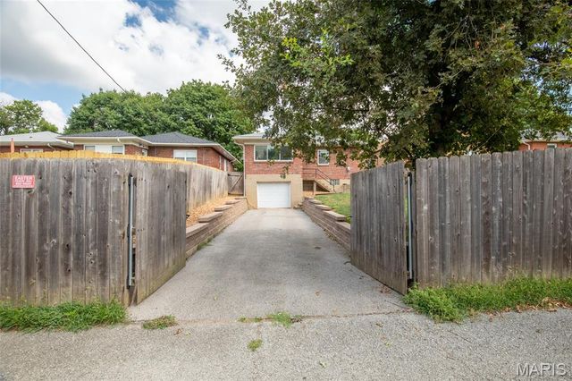 5642 Winona Avenue, St Louis, MO 63109