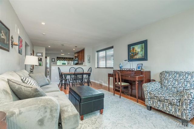 5642 Winona Avenue, St Louis, MO 63109
