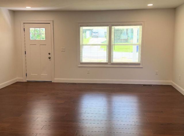 1883 Harle Avenue NW, Cleveland, TN 37311