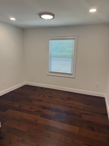 1883 Harle Avenue NW, Cleveland, TN 37311