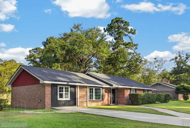 708 Marlborough Court, Hinesville, GA 31313