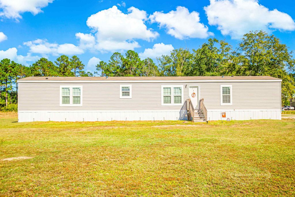 9184 W Highway 19, Loris, SC 29569 — exterior