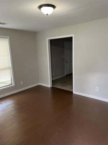 6813 Foster Street, Houston, TX 77021