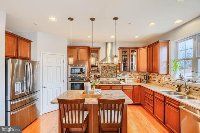 406 SHERWOOD RD, Cockeysville, MD 21030