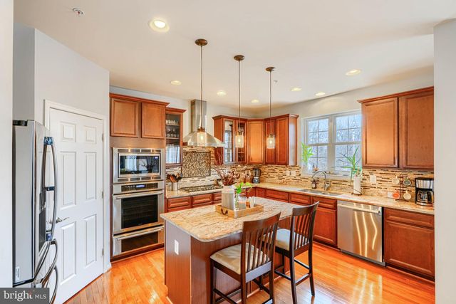 406 SHERWOOD RD, Cockeysville, MD 21030