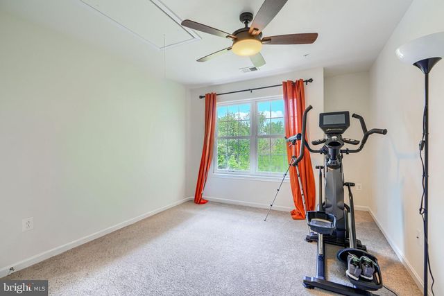 406 SHERWOOD RD, Cockeysville, MD 21030
