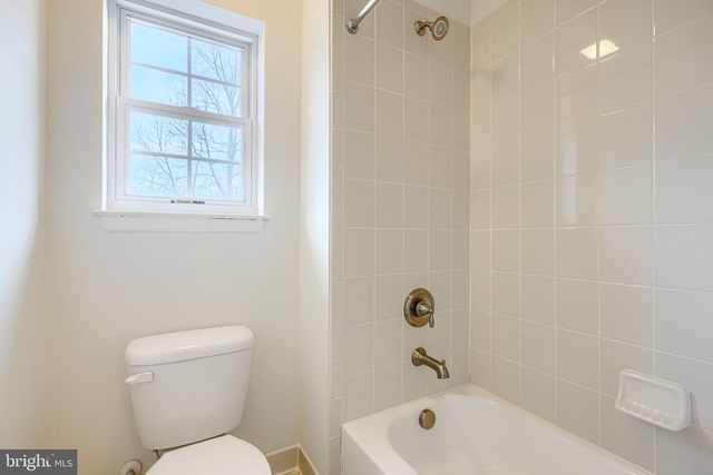 406 SHERWOOD RD, Cockeysville, MD 21030